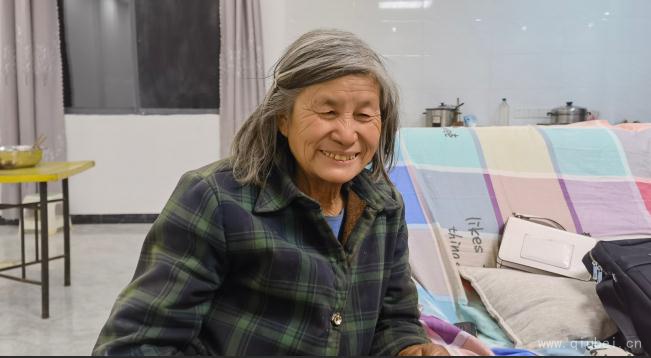 妈，你在那边要好好的……